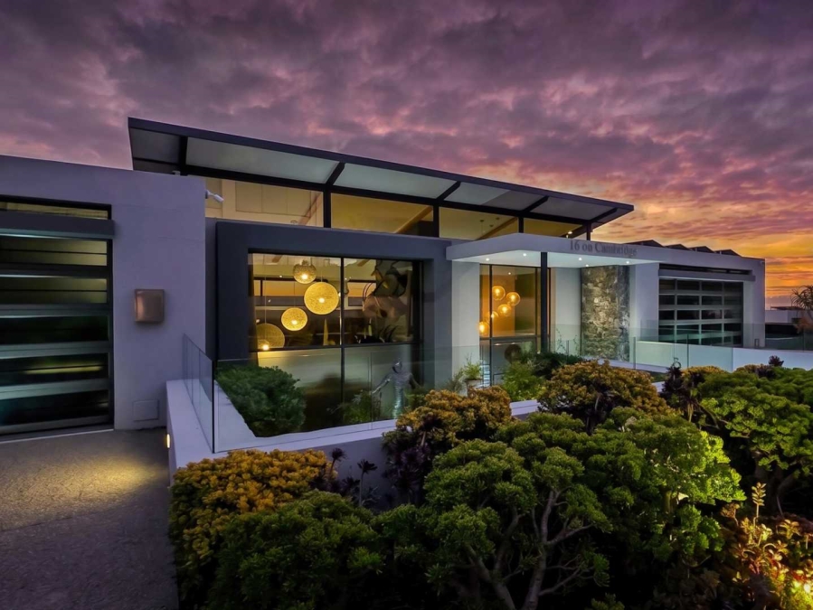 4 Bedroom Property for Sale in Baronetcy Estate Western Cape
